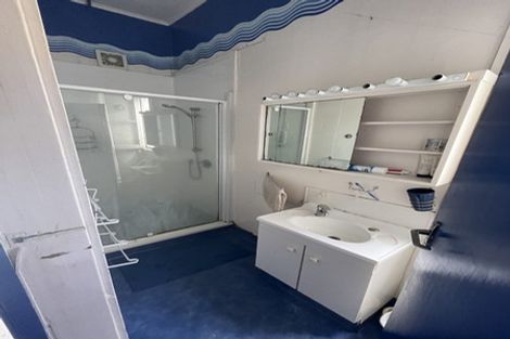 Photo of property in 28 Macdonald Crescent, Te Aro, Wellington, 6011