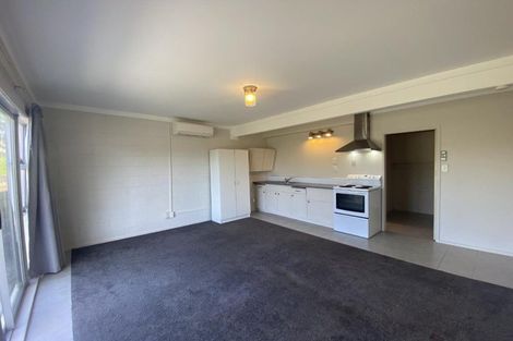 Photo of property in 3 Capitol Road, Matakatia, Whangaparaoa, 0930