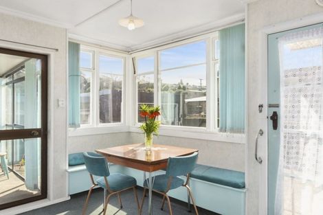 Photo of property in 172 Kaikorai Valley Road, Bradford, Dunedin, 9011