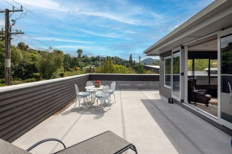 Photo of property in 19 Okareka Loop Road, Lake Okareka, Rotorua, 3076