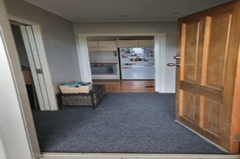 Photo of property in 17c Arran Road, Browns Bay, Auckland, 0630