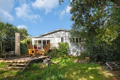 Photo of property in 117 Hutchinson Avenue, New Lynn, Auckland, 0600