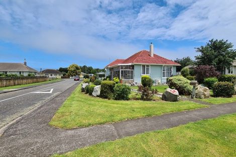 Photo of property in 24 Whitcombe Road, Opunake, 4616