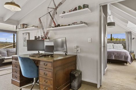 Photo of property in 83 Harvey Street, Waipahihi, Taupo, 3330