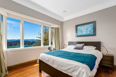 Photo of property in 13 Thane Road, Roseneath, Wellington, 6011