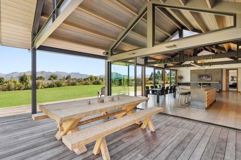 Photo of property in 58 Oak Lane, Wanaka, 9305