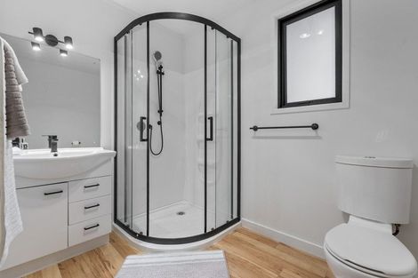 Photo of property in 145 Seaview Road, Westown, New Plymouth, 4310