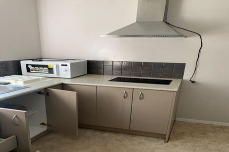 Photo of property in 32 Sycamore Drive, Sunnynook, Auckland, 0620