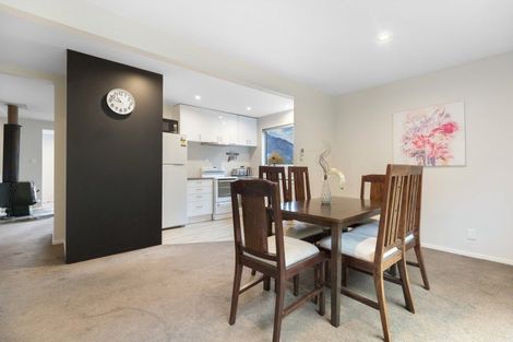 Photo of property in 27 Lochy Road, Fernhill, Queenstown, 9300