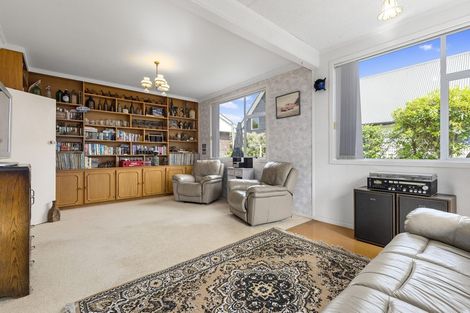 Photo of property in 6 Grace Avenue, Te Aroha, 3320