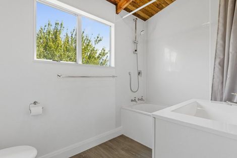 Photo of property in 2/230 Rifle Range Road, Tauhara, Taupo, 3330