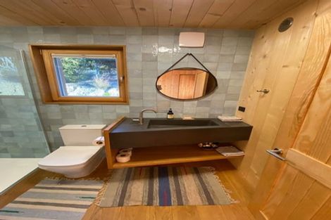 Photo of property in 5 Weatherall Close, Wanaka, 9305