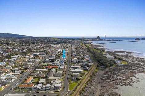 Photo of property in 29 Hine Street, New Plymouth, 4310