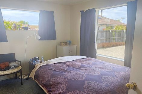 Photo of property in 35a Moreland Avenue, Papanui, Christchurch, 8053