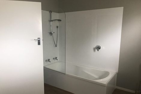 Photo of property in 211 Knowles Street, St Albans, Christchurch, 8052