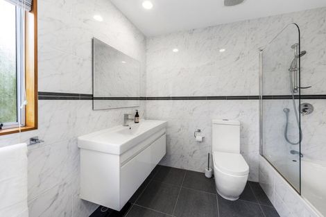 Photo of property in 3/39 Nihill Crescent, Mission Bay, Auckland, 1071