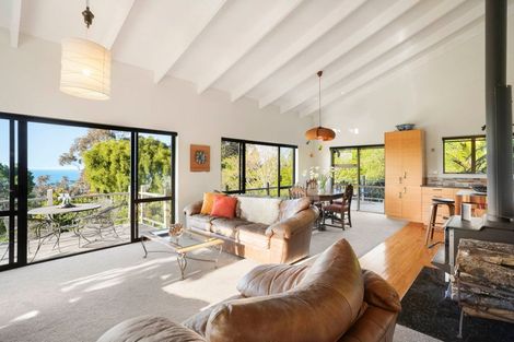 Photo of property in 100 Rocklands Road, Clifton, Takaka, 7183