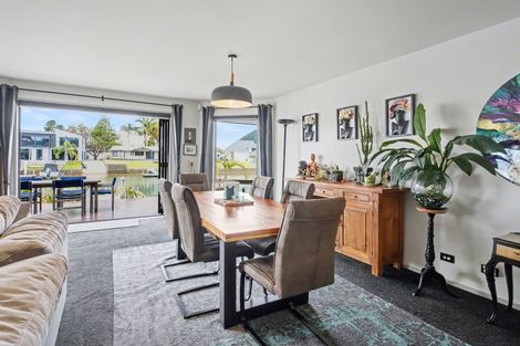 Photo of property in 124 Motu Grande, Pauanui, Hikuai, 3579