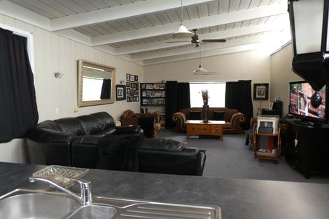 Photo of property in 48 Studholme Street, Temuka, 7920