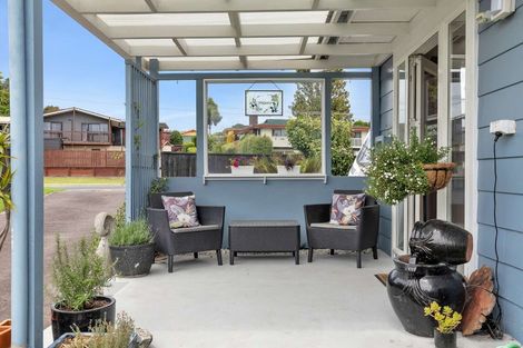 Photo of property in 55 Welcome Bay Road, Welcome Bay, Tauranga, 3112