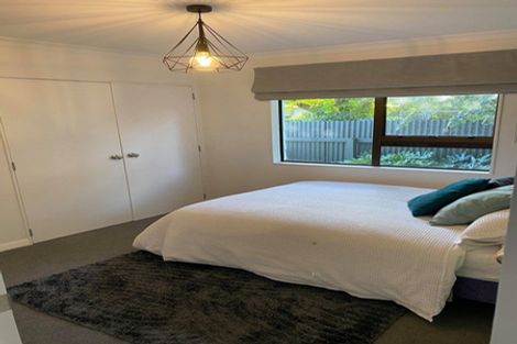 Photo of property in 6a Vincent Street, Waterloo, Lower Hutt, 5011