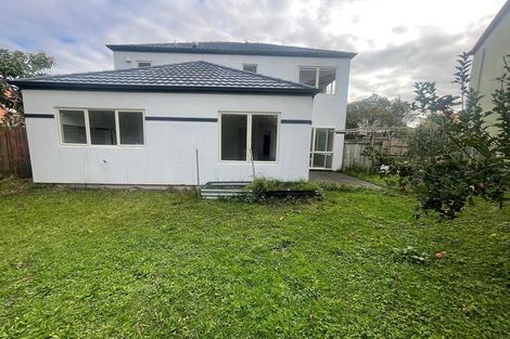 Photo of property in 3 Dainton Place, New Lynn, Auckland, 0600