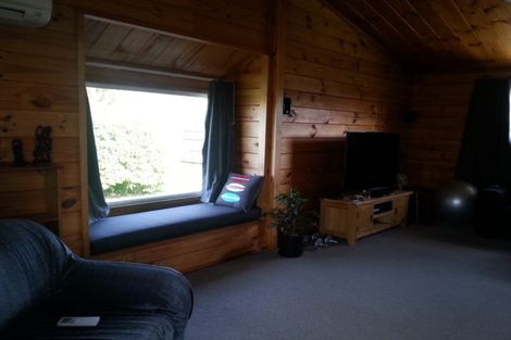 Photo of property in 3 Clive Howe Road, Patumahoe, Pukekohe, 2679