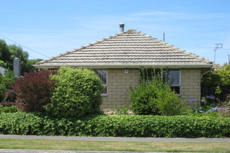 Photo of property in 365 Estuary Road, South New Brighton, Christchurch, 8062