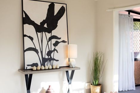 Photo of property in 17 Matipo Crescent, Pukete, Hamilton, 3200