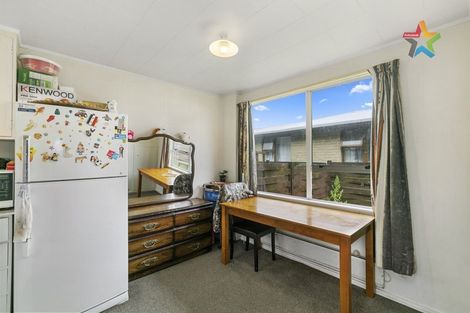 Photo of property in 2/15 Douglas Street, Waiwhetu, Lower Hutt, 5010