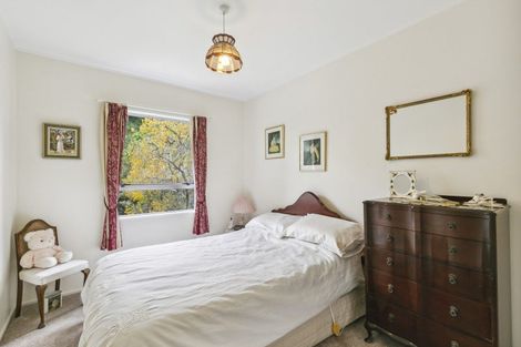 Photo of property in 11a Kamla Way, Khandallah, Wellington, 6035