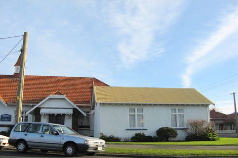 Photo of property in 28 Queens Drive, Saint Kilda, Dunedin, 9012