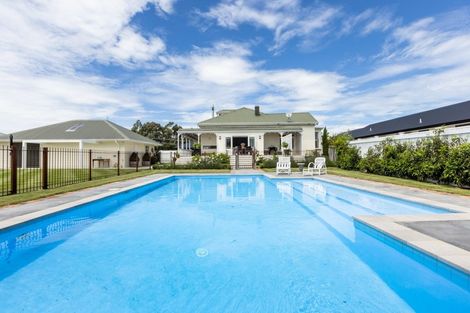 Photo of property in 47 Arataki Road, Havelock North, 4130