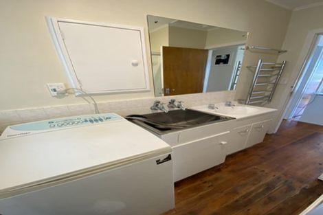 Photo of property in 2/8 Godfrey Place, Kohimarama, Auckland, 1071