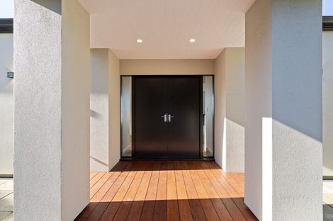 Photo of property in 29 Harry Ell Drive, Cashmere, Christchurch, 8022