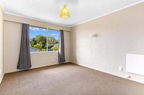 Photo of property in 8 Halyard Place, Whitby, Porirua, 5024