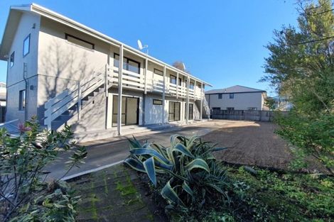 Photo of property in 1/481 Barbadoes Street, Edgeware, Christchurch, 8013