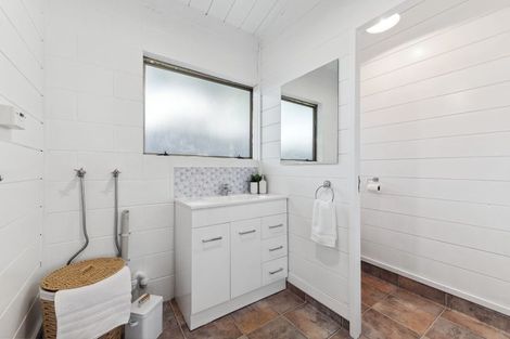 Photo of property in 28a Mclean Street, Strandon, New Plymouth, 4312