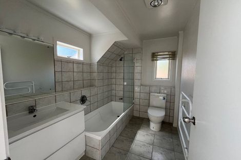 Photo of property in 6/137 Lakeside Drive, Orewa, 0931