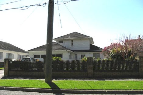 Photo of property in 229 Riverside Drive, Waterloo, Lower Hutt, 5011