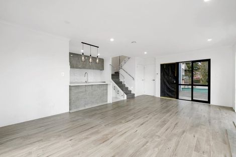 Photo of property in 186b Pakuranga Road, Pakuranga, Auckland, 2010