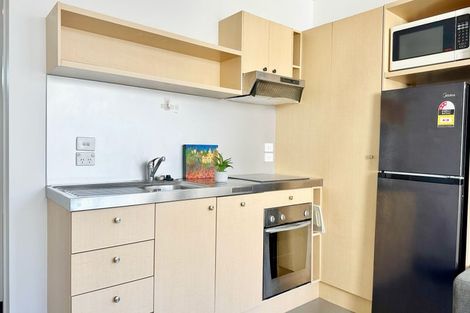 Photo of property in 10/11 Kingsway Avenue, Sandringham, Auckland, 1025