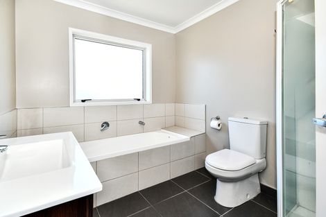 Photo of property in 30 Reidy Place, Pukekohe, 2120