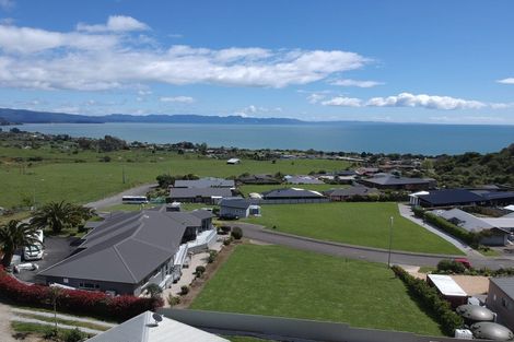 Photo of property in 4 Pohutukawa Place, Pohara, Takaka, 7183