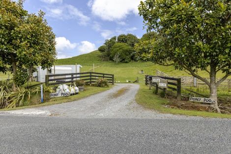 Photo of property in 287 Lincoln Road, Inglewood, 4389