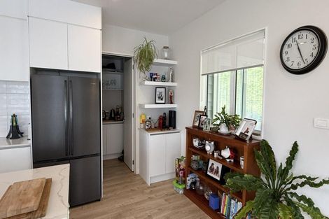 Photo of property in 144 Arran Point Parade, Orewa, 0931