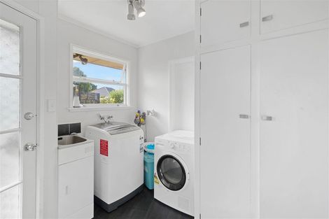 Photo of property in 35 Strathfield Avenue, Dallington, Christchurch, 8061