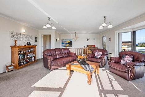 Photo of property in 25 Boundary Road, Waipahihi, Taupo, 3330