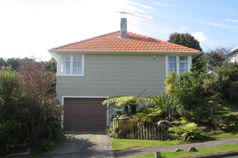 Photo of property in 91 Glenpark Avenue, Frankleigh Park, New Plymouth, 4310