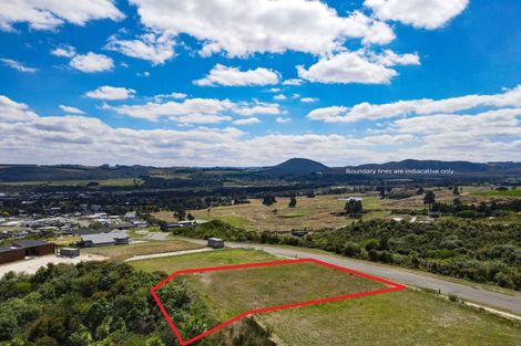Photo of property in 21 Locheagles Rise, Kinloch, Taupo, 3377